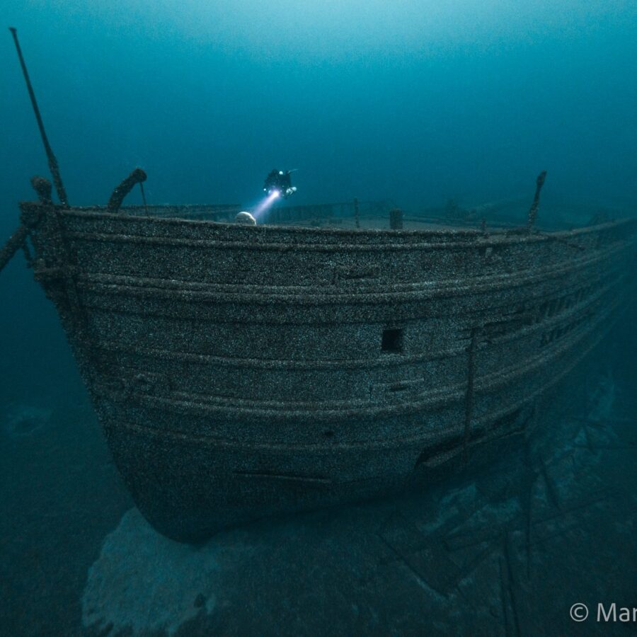 Liberty divers_Great lakes_V2